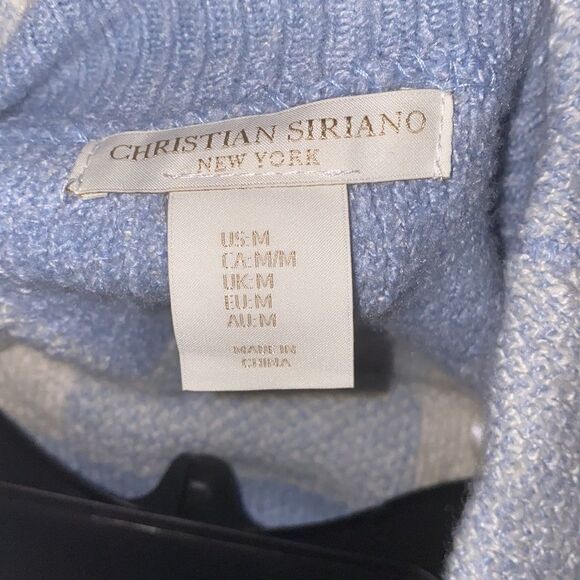 ✨HP✨women mock neck plaid light blue & white sweater & hat set✨ - Picture 5 of 6